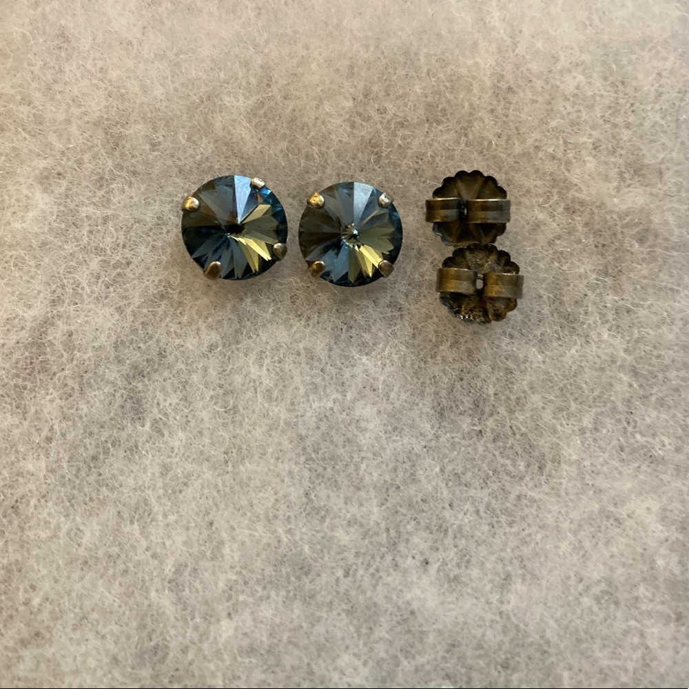 Sabika Manhattan earrings